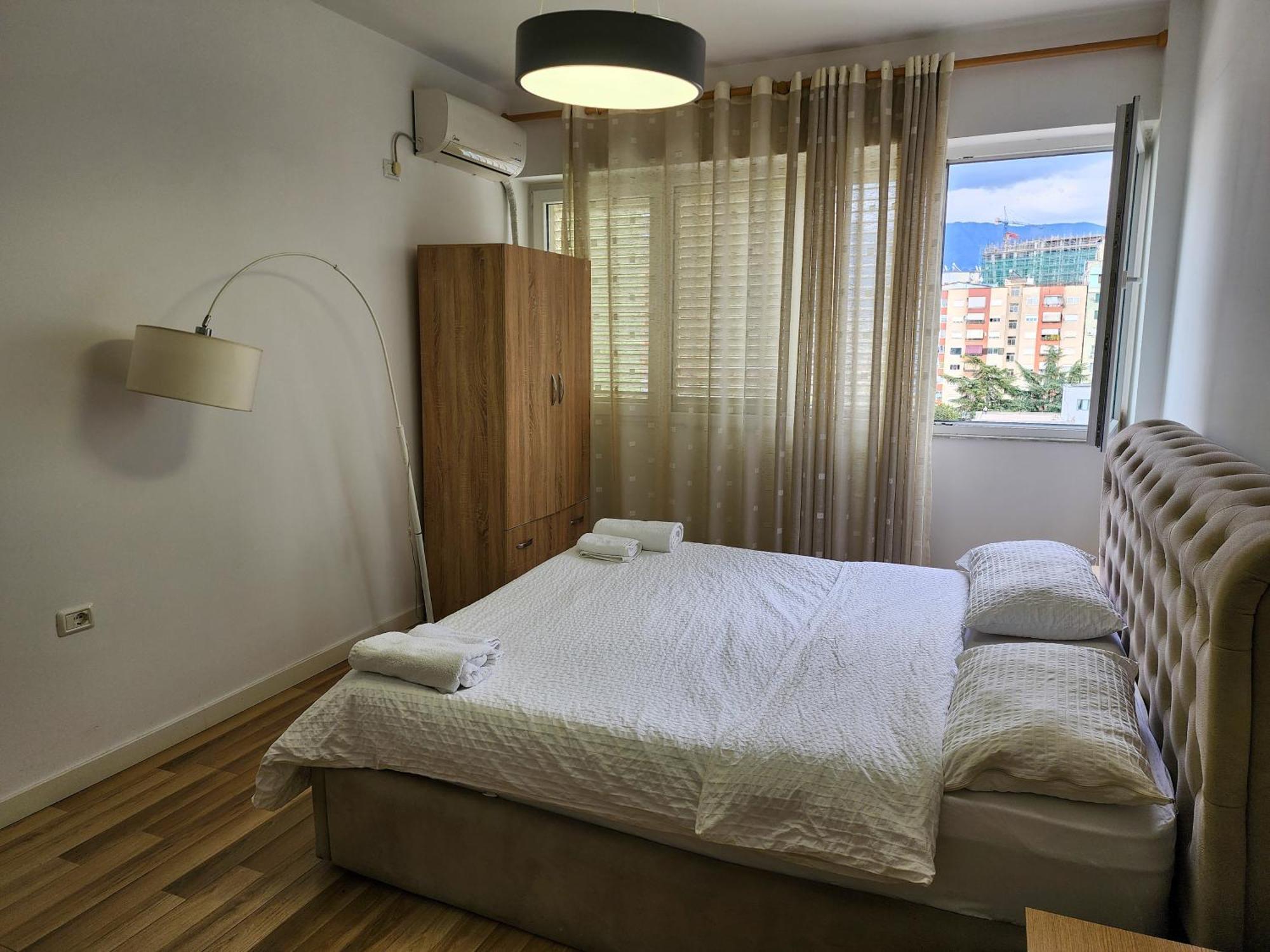 2E Apartment Myslym Shyri Tirana Buitenkant foto