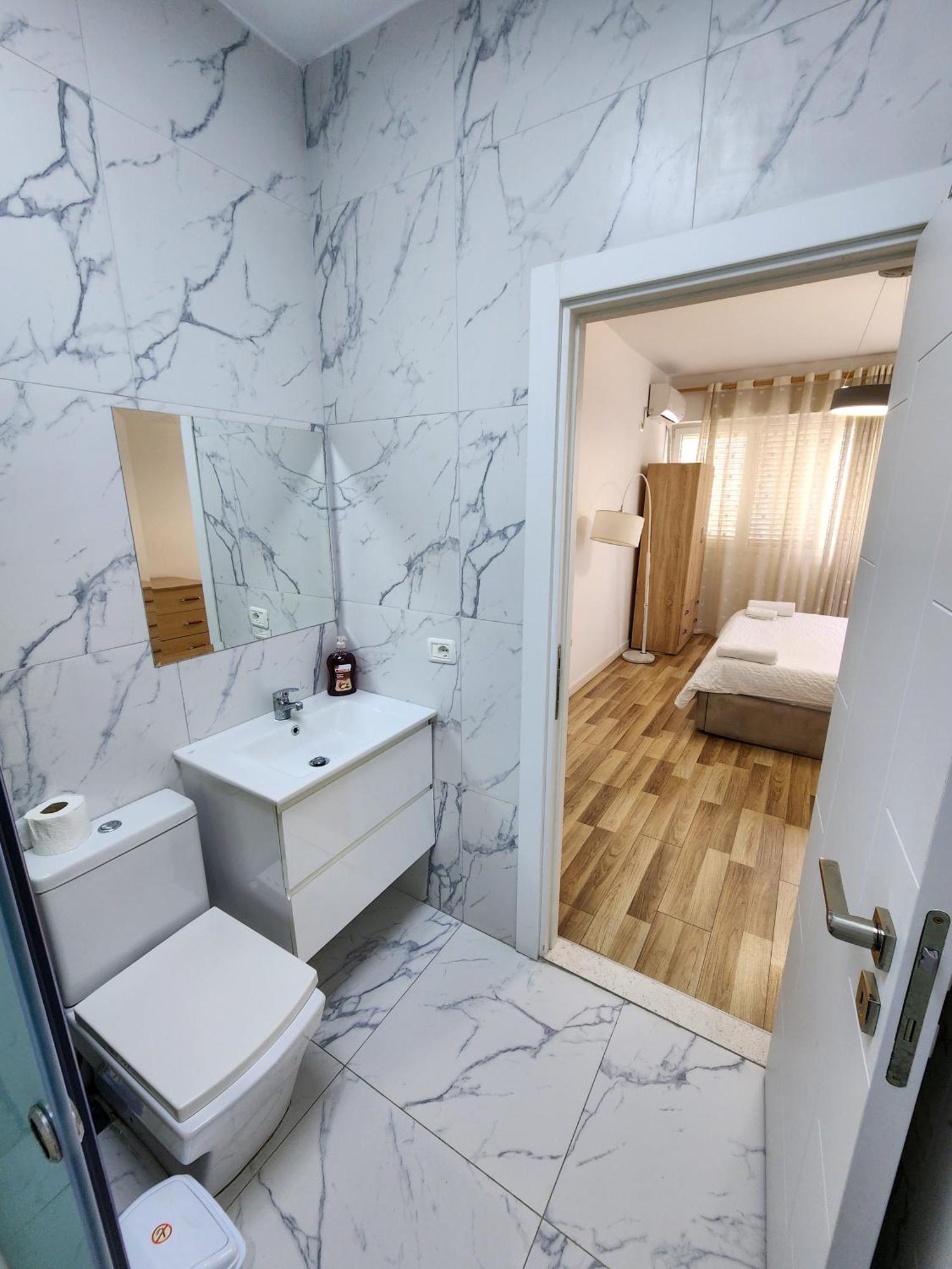 2E Apartment Myslym Shyri Tirana Buitenkant foto