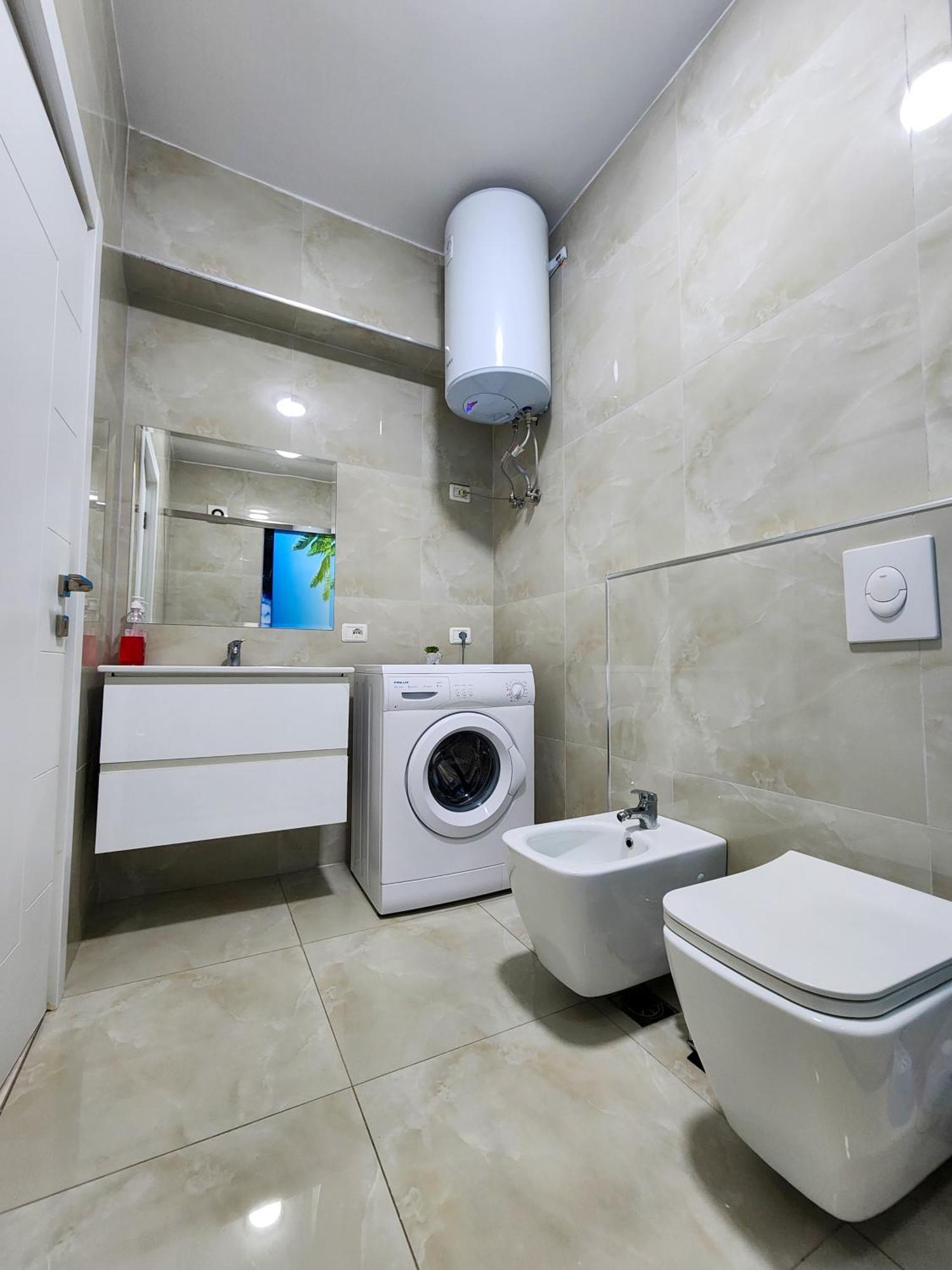2E Apartment Myslym Shyri Tirana Buitenkant foto